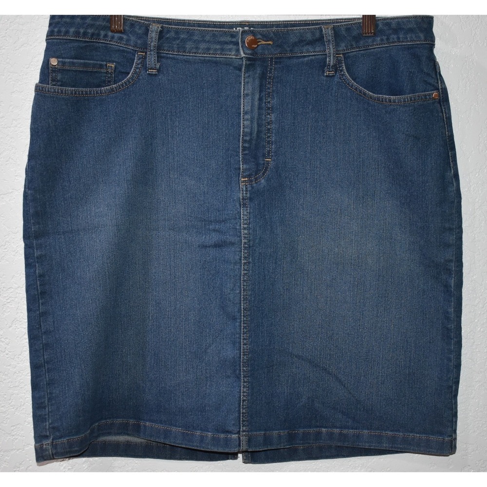 Lee Riders 18 Midrise Denim Skirt 5-Pocket Cotton Stretch Blue Jean Comfy Cute